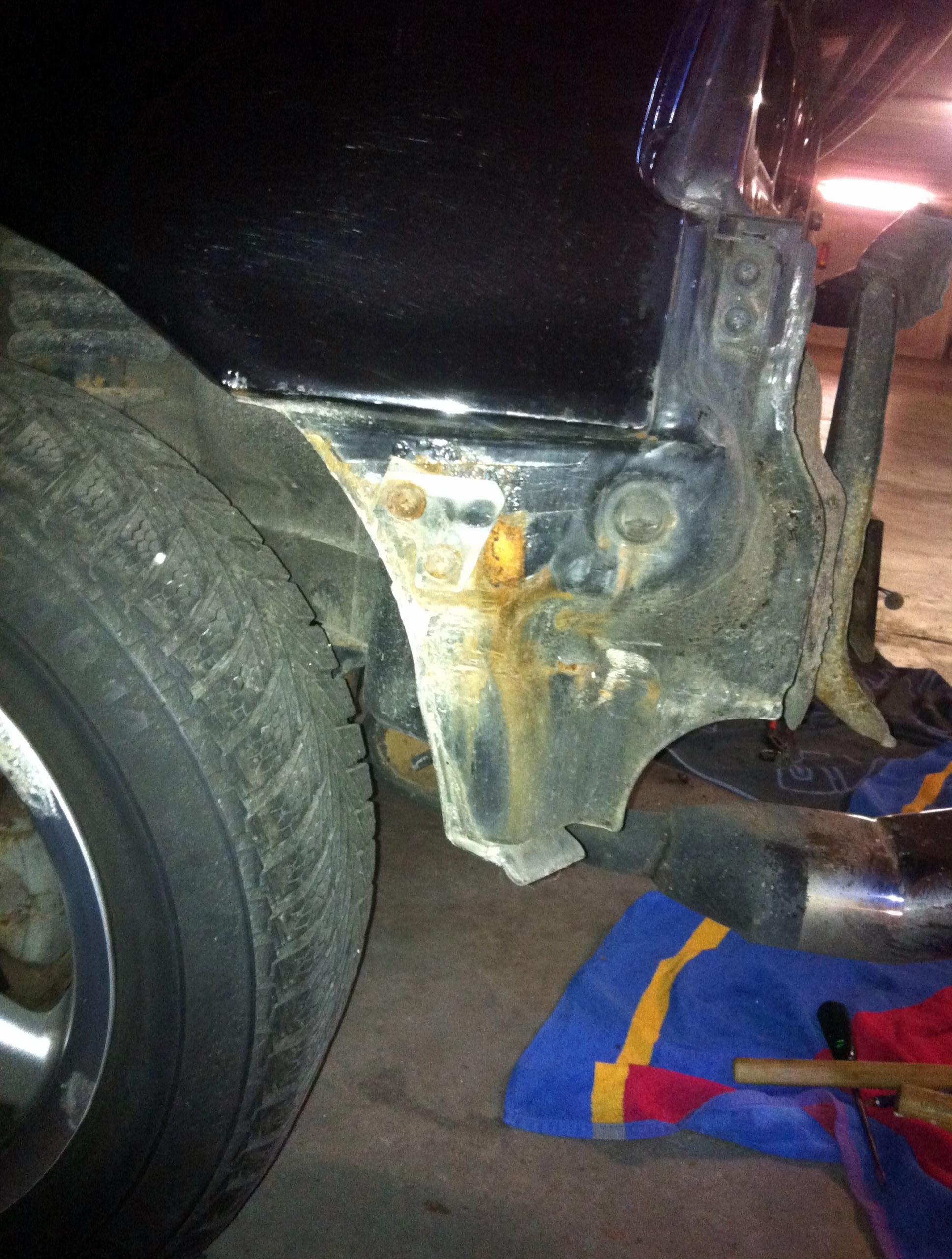 an Kim's CRX schrauben 008.JPG