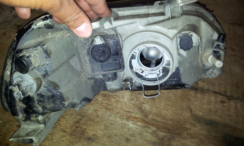 2012-03-20 00.19.27.jpg