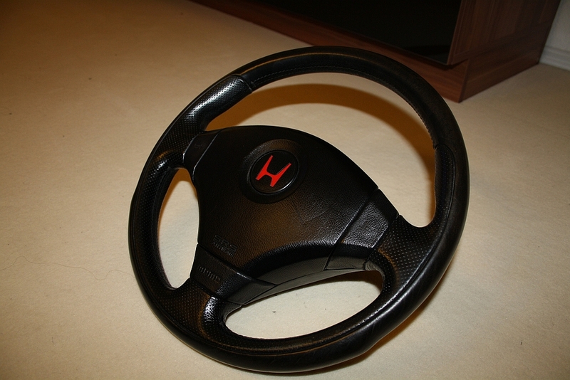 img3181pdEK9 lenkrad.jpg