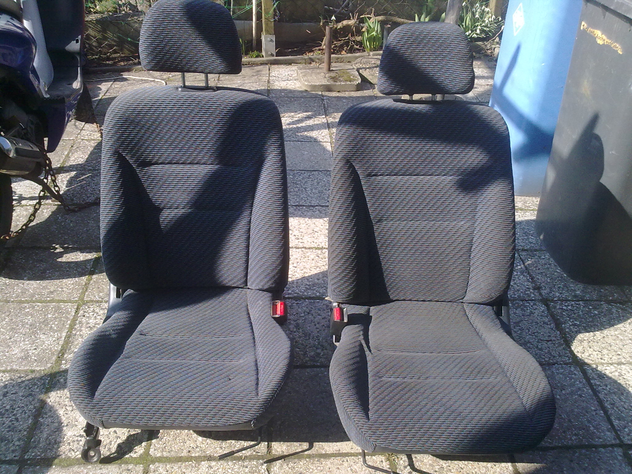 21032012512.jpg