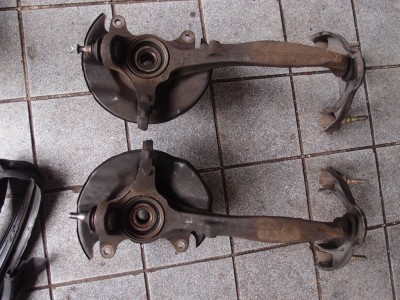 Achsschenkel 242mm.jpg