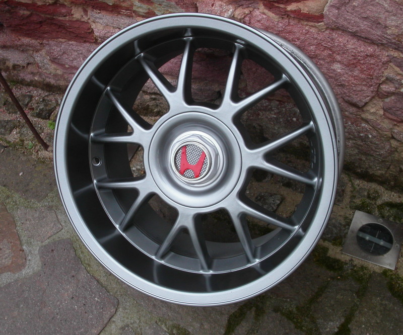 Cr7 9x16ET15 Gunmetallic.jpg