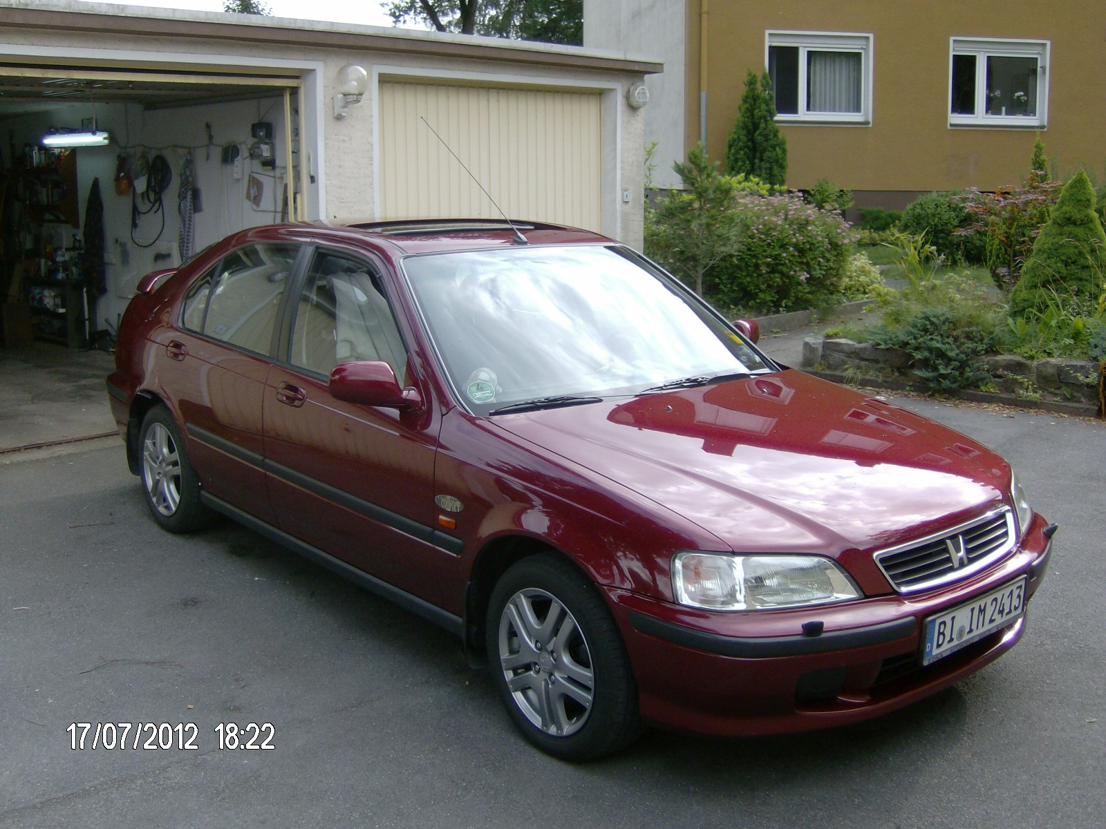Honda Civic 1.6ES 003.jpg