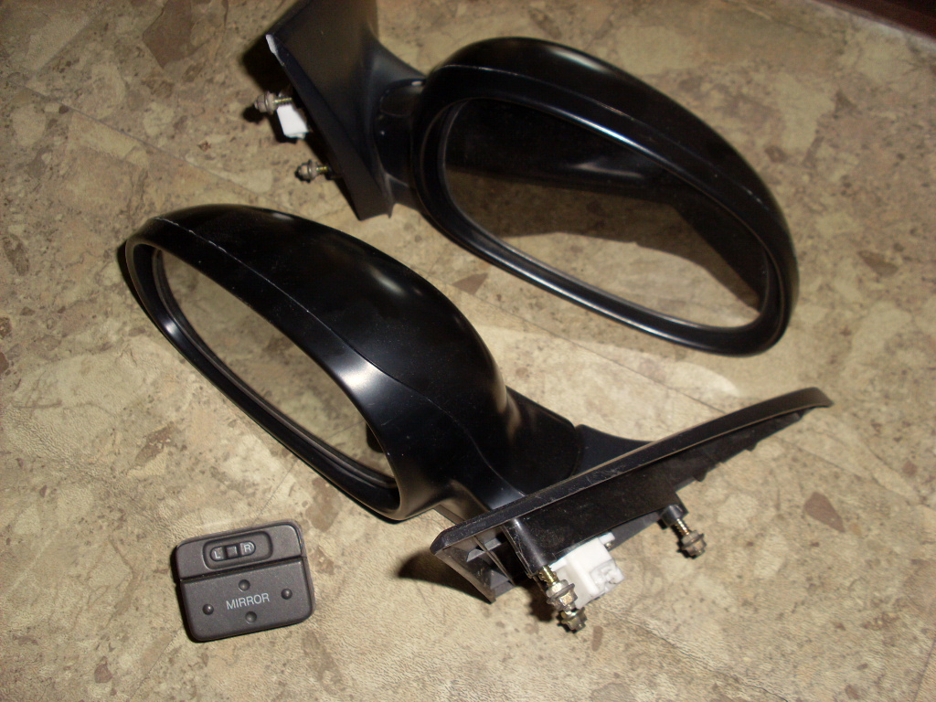 SL383563.JPG