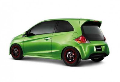 honda_brio_rear_profile fake.jpg