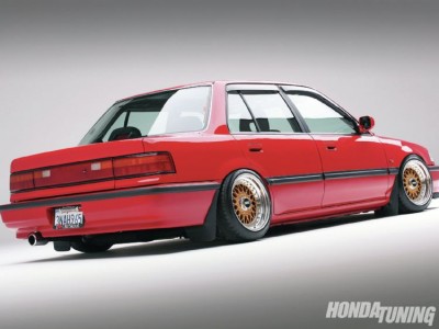 htup-1201-06+1991-honda-civic-dx+rear-view.jpg