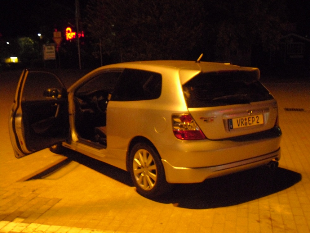 EP3 spoiler......JPG