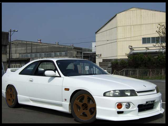 hennesy sky tiefer.jpg