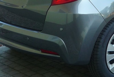 Hintere Parksensoren 002.JPG