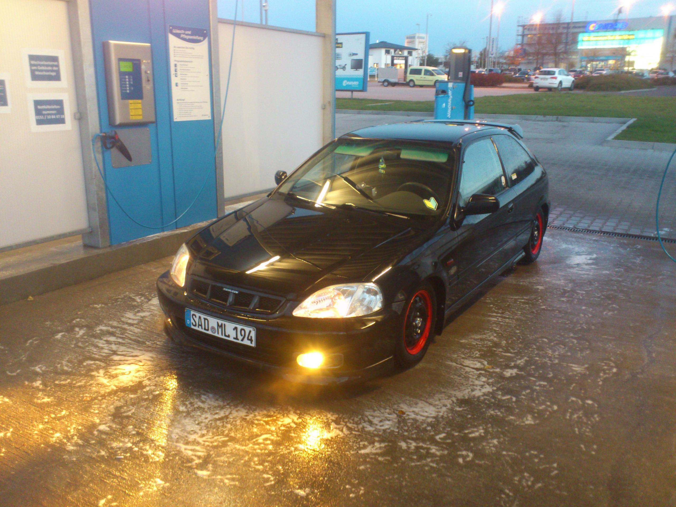 CameraZOOM-20121031170738017.jpg