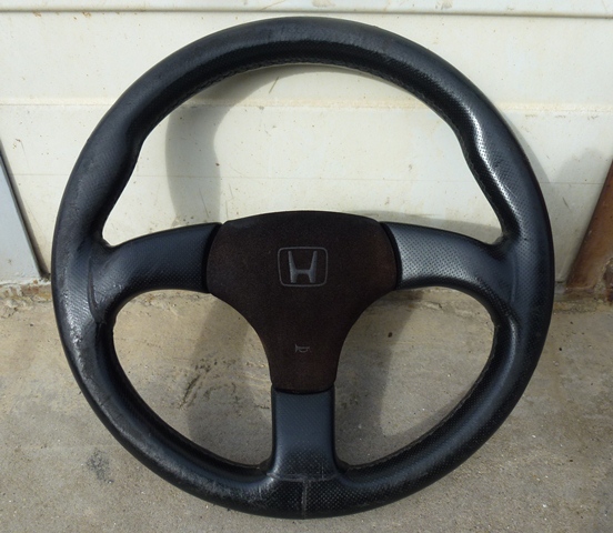Lenkrad Honda 1.jpg
