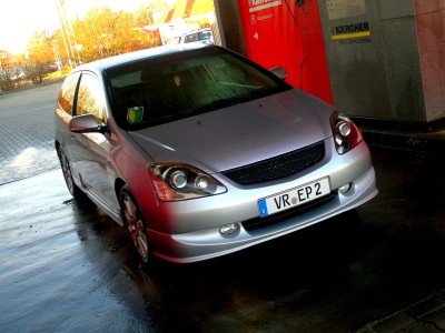 civic EP Grill ohne Emblem.jpg