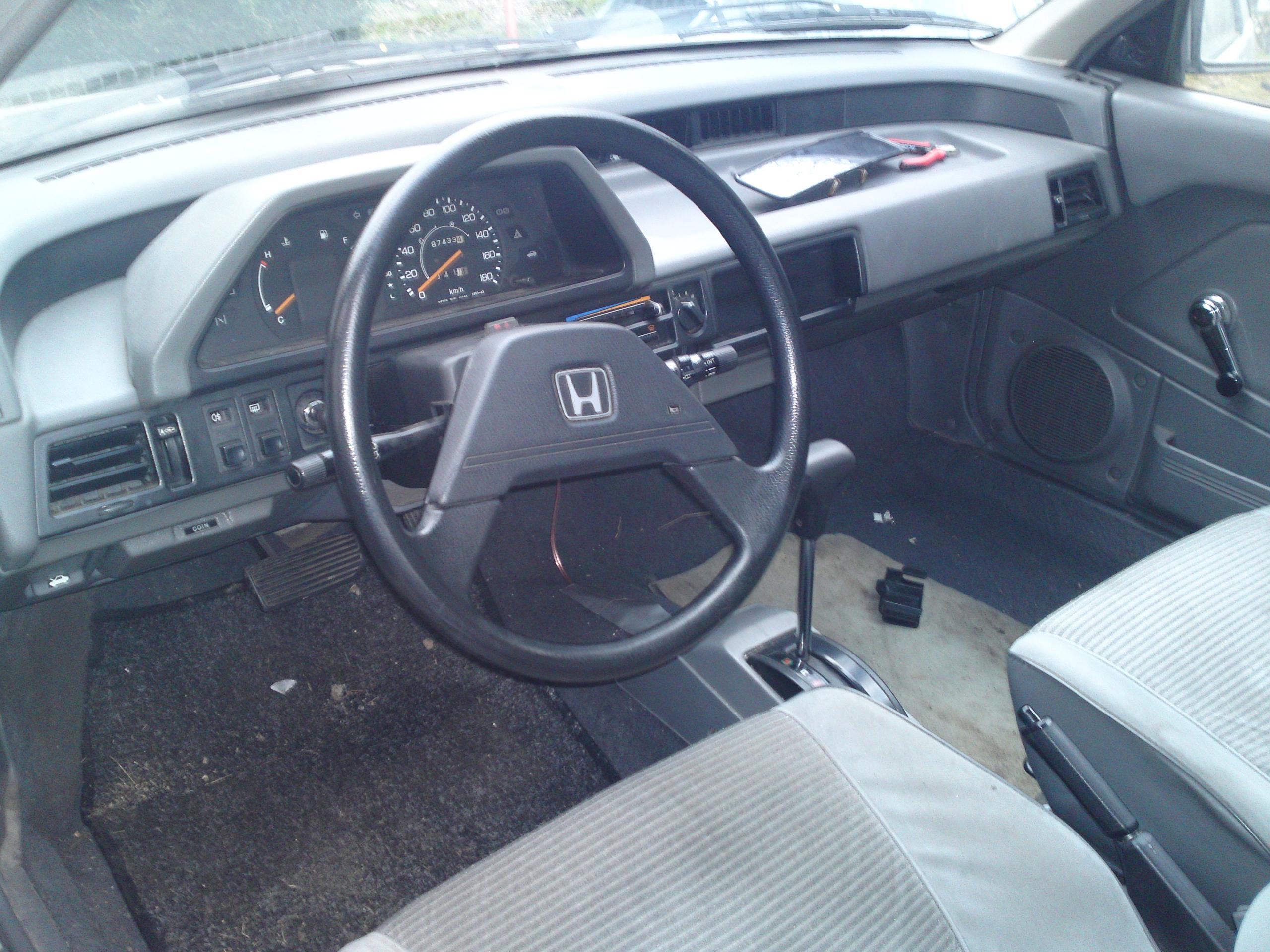 civic cockpit.JPG