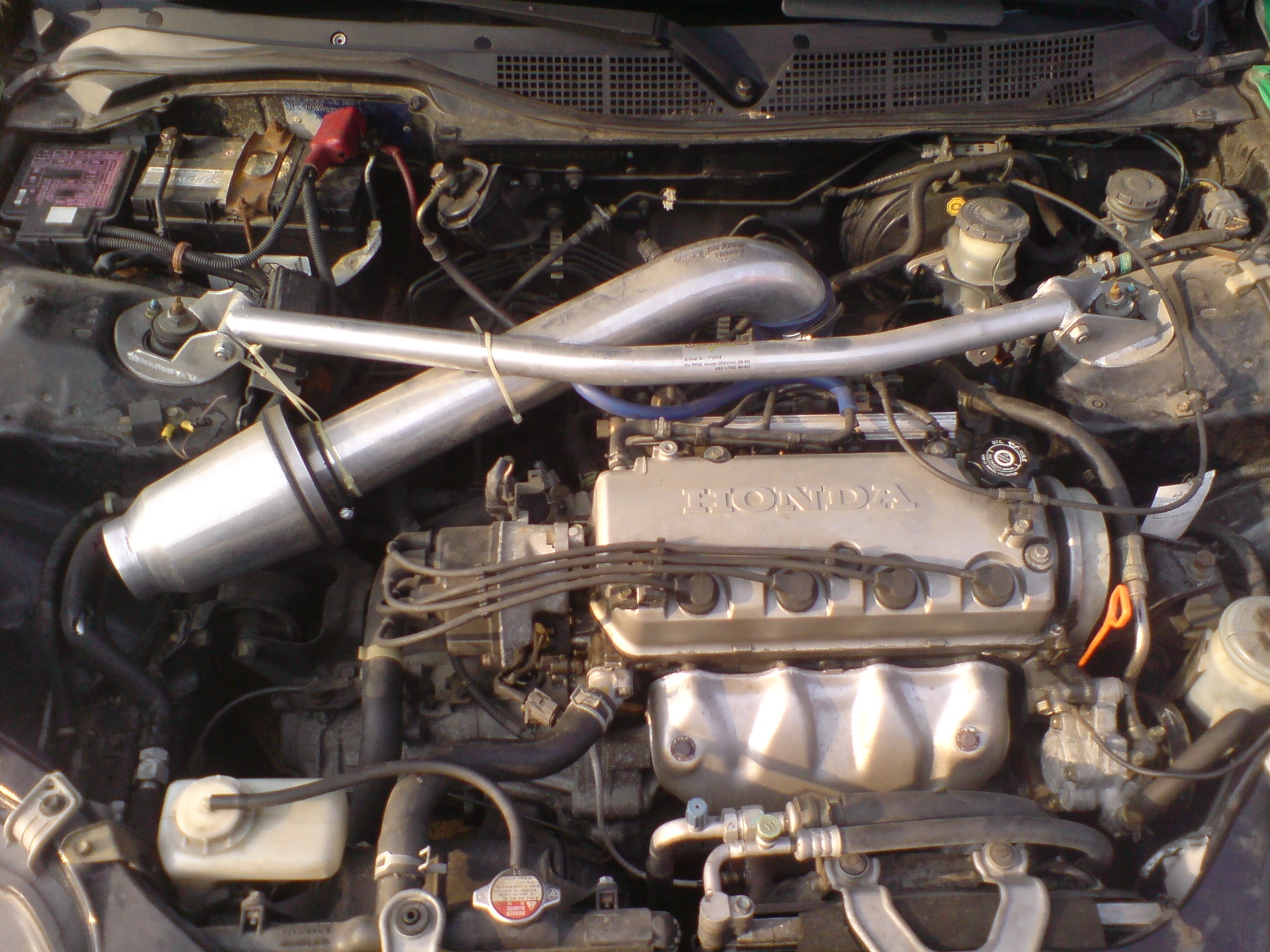 Motorraum Ej9.JPG