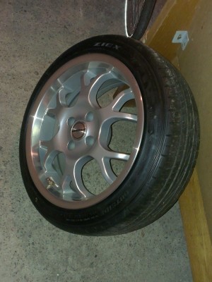 Borbet BS 7,5Jx16H2.jpg