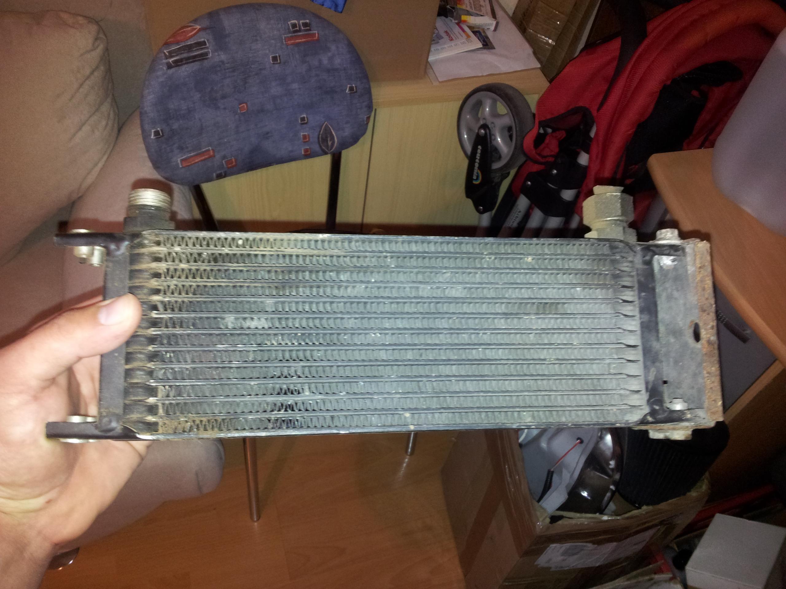 12 Reihen Ölkühler.jpg
