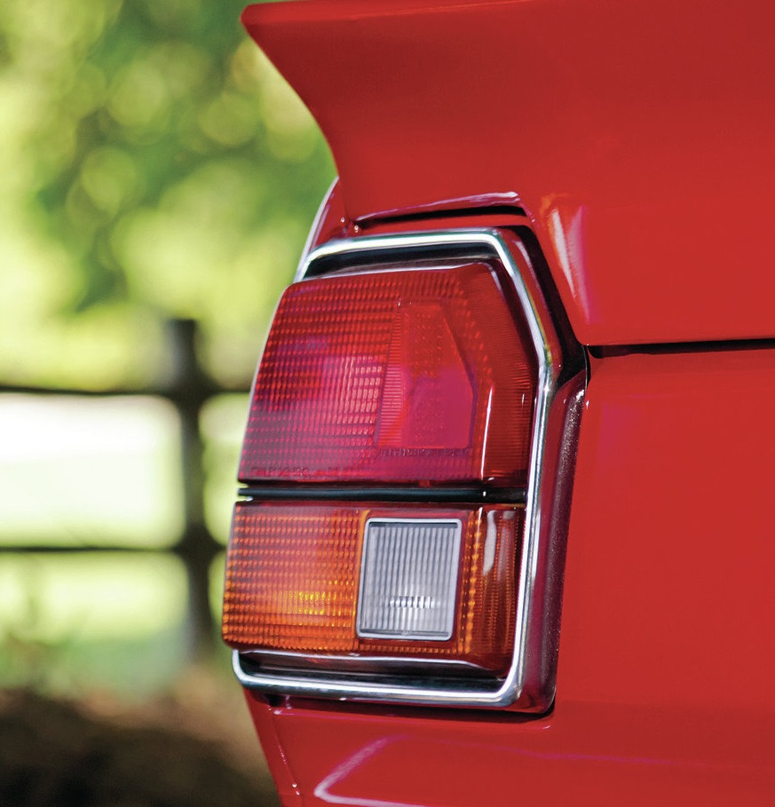 tail-light.jpg
