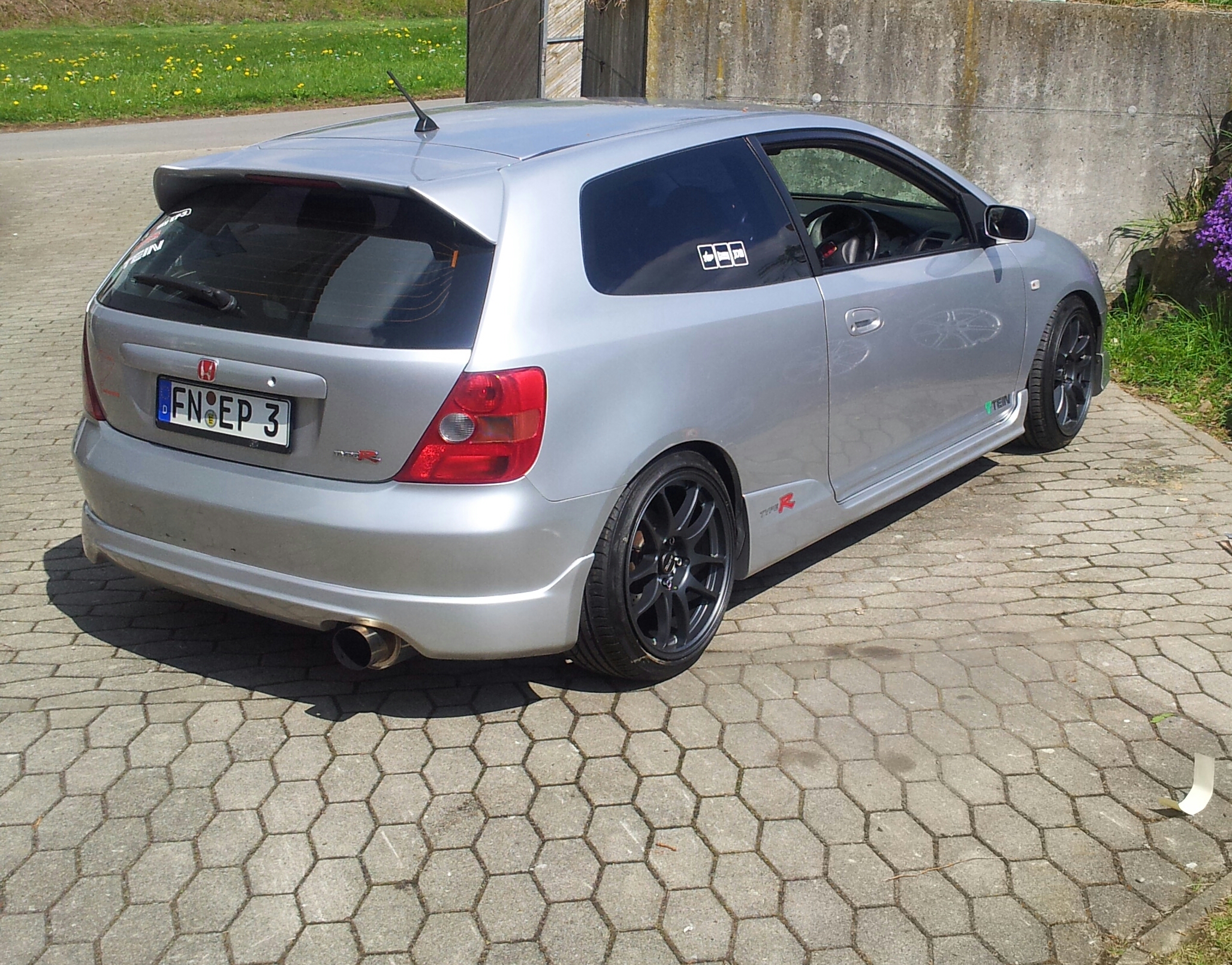 IMG-20140420-WA0001-1.jpg
