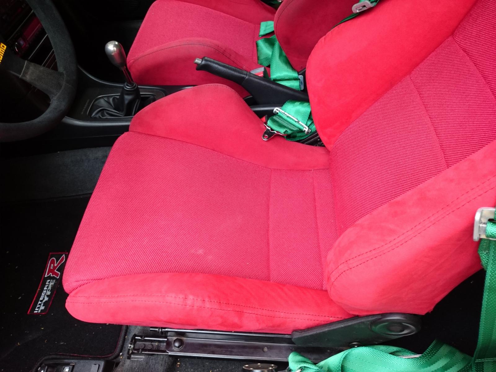 K1600_Recaro Seat.JPG