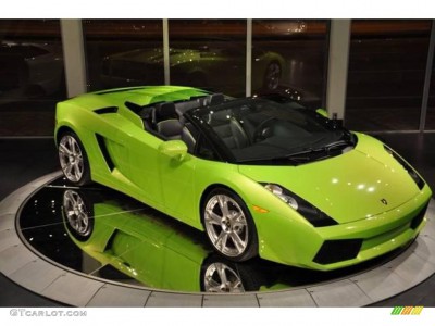 light green.jpg