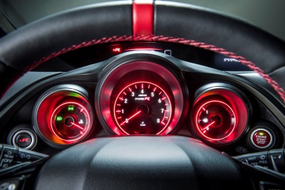Honda_Civic_Type_R (1) (Large).jpg