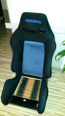 Recaro beispiel blau.jpg