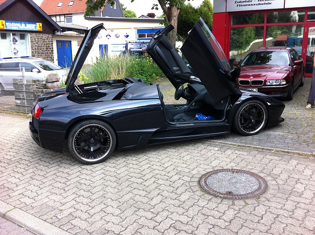 Lambo 4.jpg
