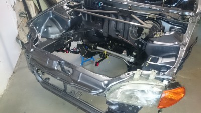 Motorraum.JPG