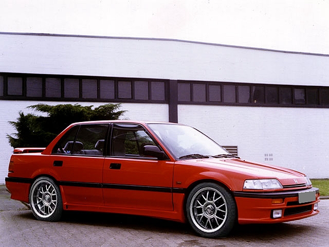 f44t1151p3080829n1.jpg