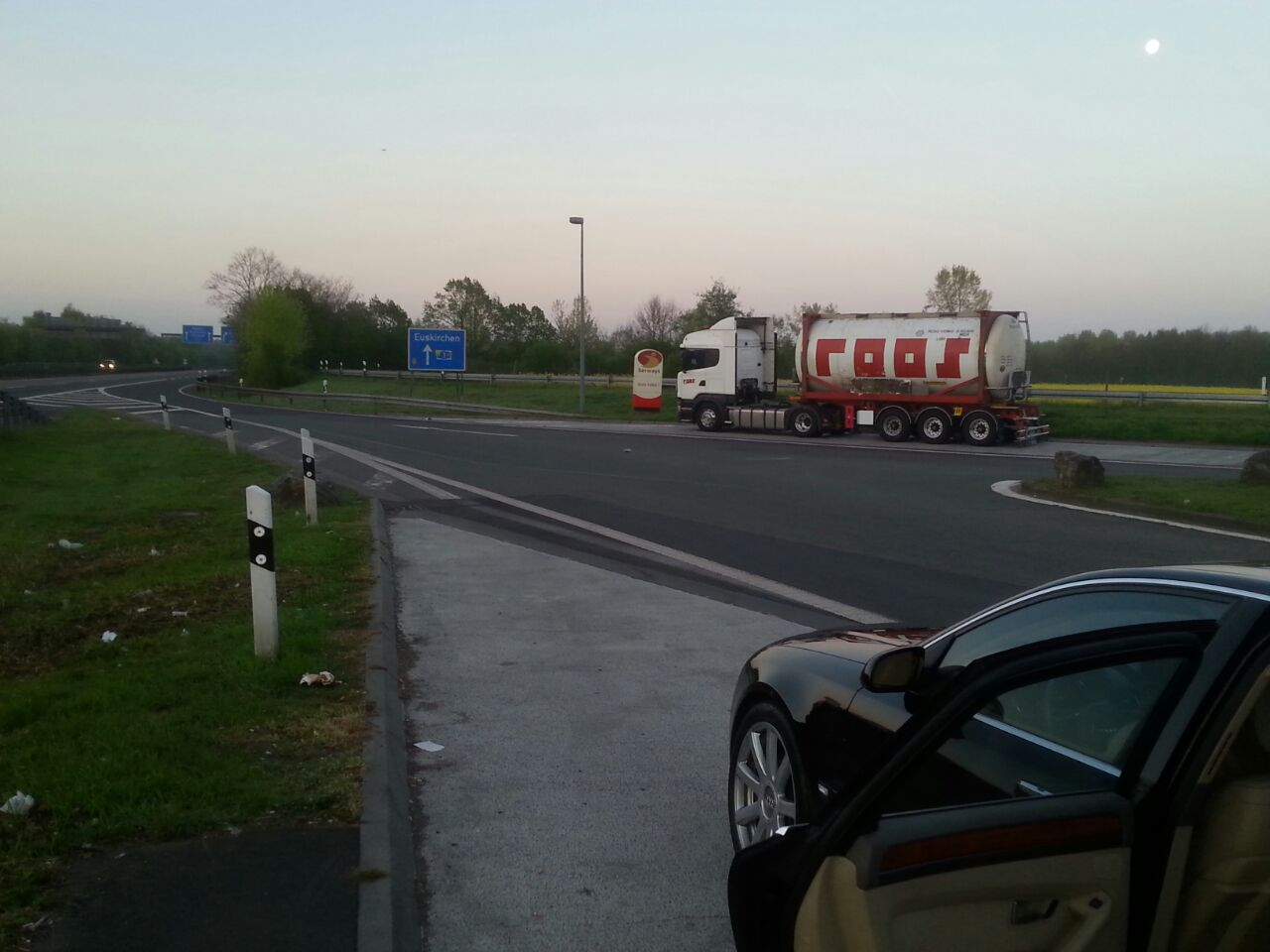 WhatsApp Image 2017-04-14 at 22.08.17.jpeg