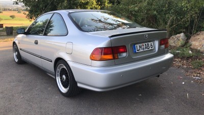IMG-20180823-WA0000.jpg