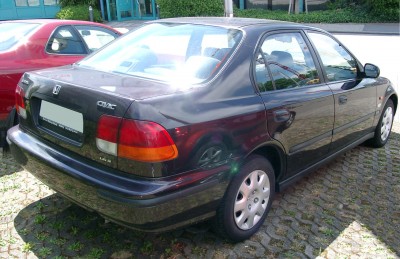 Honda_Civic_rear_20070520.jpg