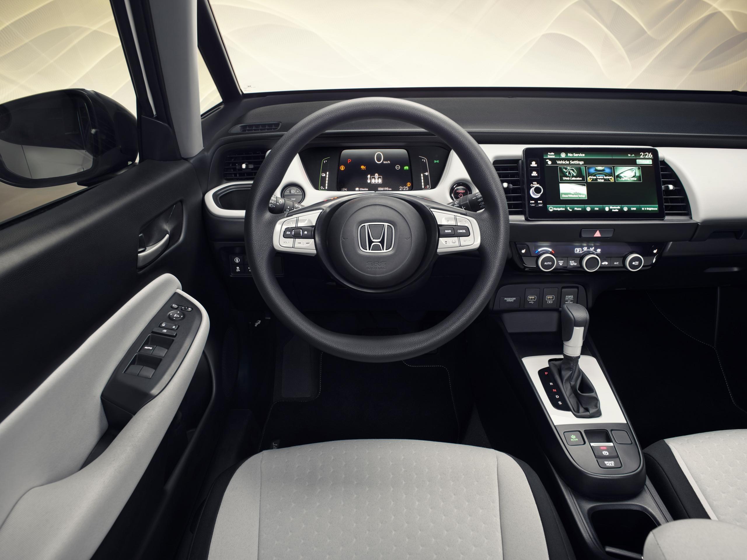 193820_Honda_Jazz_Interior_View.jpg