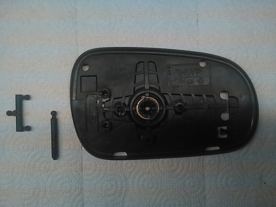 aussenspiegelhalter_links_ej9.jpg