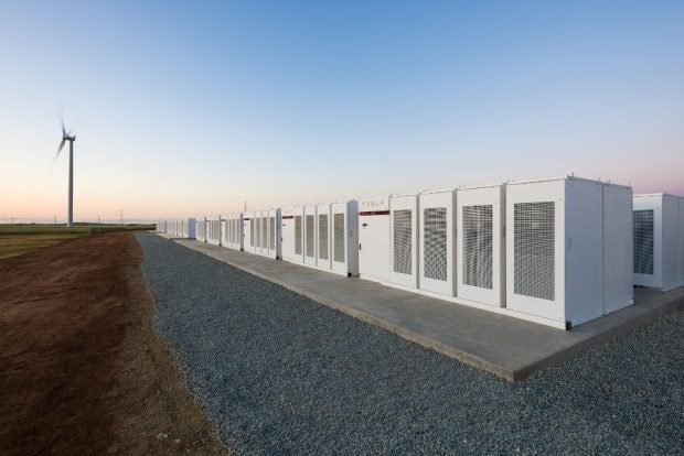 Neoen-Hornsdale-Tesla-Akku-620x414.jpg