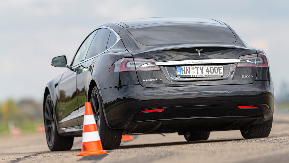 Tesla-Model-S-P100D-4X4-Exterieur-article169Gallery-4a69efdc-1739553.jpg