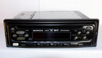 Honda Civic Radio.jpg