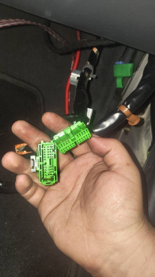 Green Connector.jpg